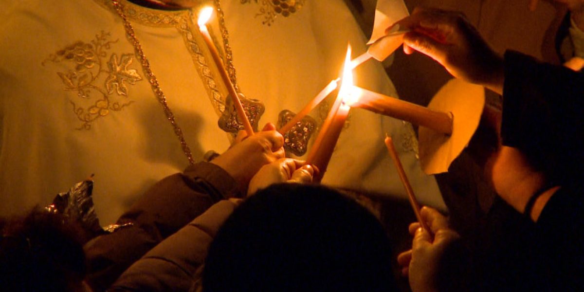 În Noaptea Învierii, Digi24 transmite-n direct slujbele de la biserici din România