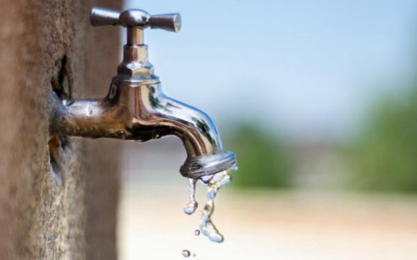 Apa și canalizare: Unde vor exploda facturile în aprilie 2026 în România