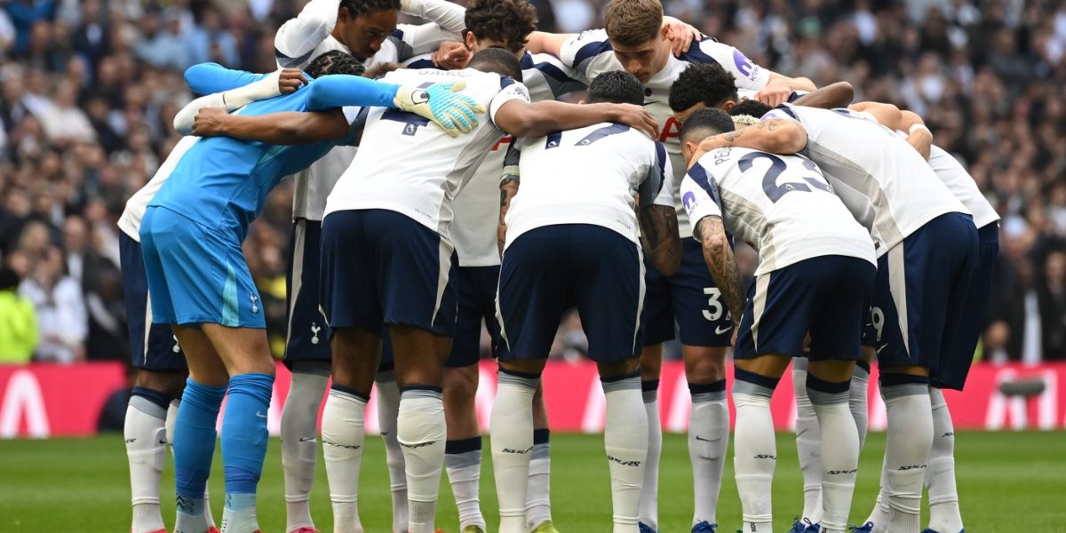 Tottenham, în zona retrogradării! Drăgușin, sub o presiune uriașă