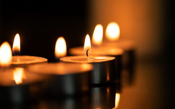 Lumina Sfântă de la Ierusalim, în pericol? Ce opțiuni are România