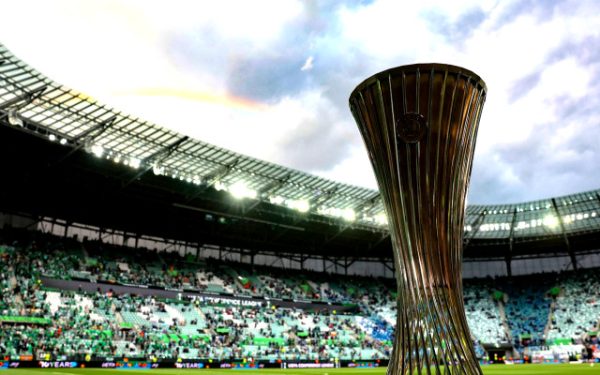 Rayo Vallecano cu Rațiu, Crystal Palace, Strasbourg și Șahtior în semifinale UECL