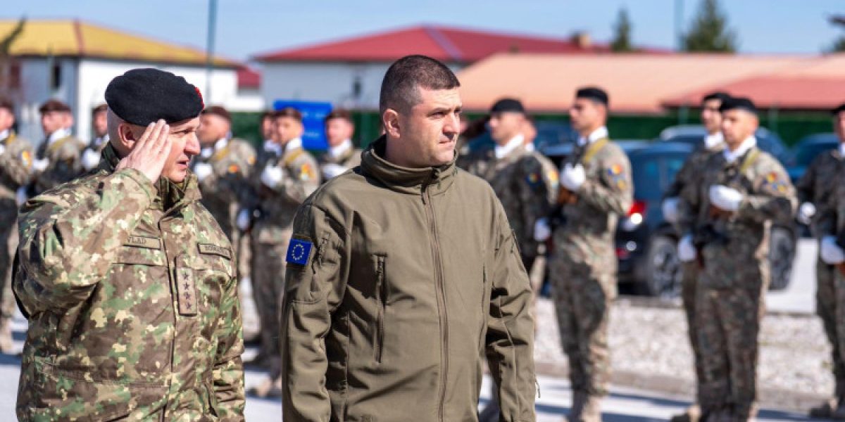 Armata Română, vizită în Bosnia: Soluția politică, speranța militarilor