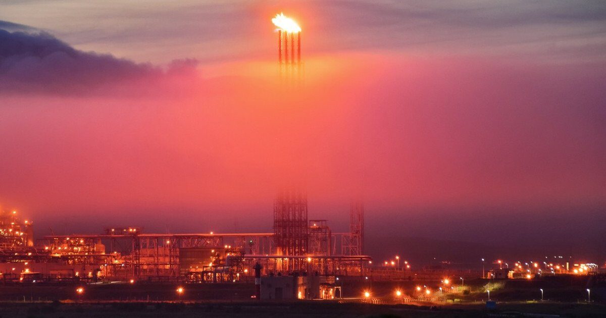 Prețurile gazelor naturale în Europa au crescut din nou, pe fondul întreruperilor din lanțurile de aprovizionare cu gaz natural lichefiat (GNL), exacerbate de tensiunile din Orientul Mijlociu