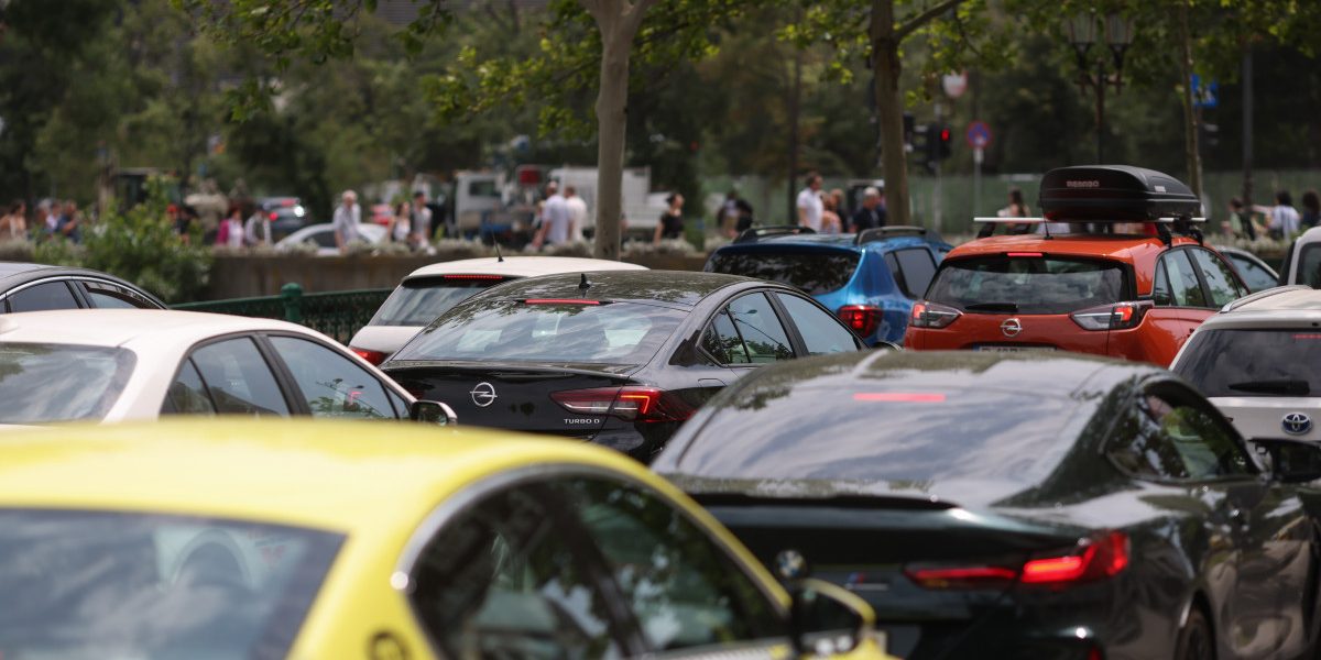 CNAIR dă startul recensământului rutier: Ce se întâmplă cu șoferii opriți în trafic