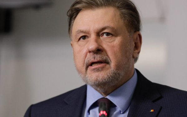 Rafila, pus la zid de Digi24 după dezvăluiri despre contractul Pfizer