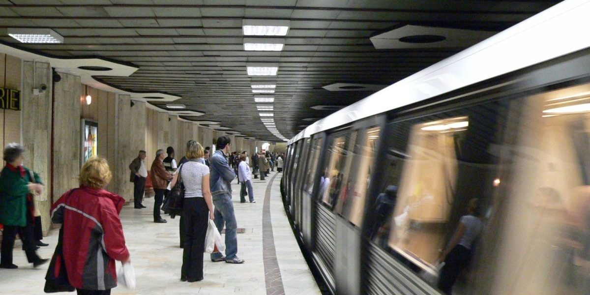 Metroul, mai scump de la 1 MAI: Călătoria se duce la 7 lei în București