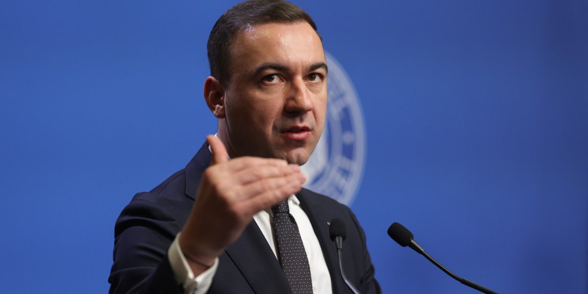 Ministrul Energiei, Bogdan Ivan, vine la Digi24: Ce subiecte fierbinți va aborda?