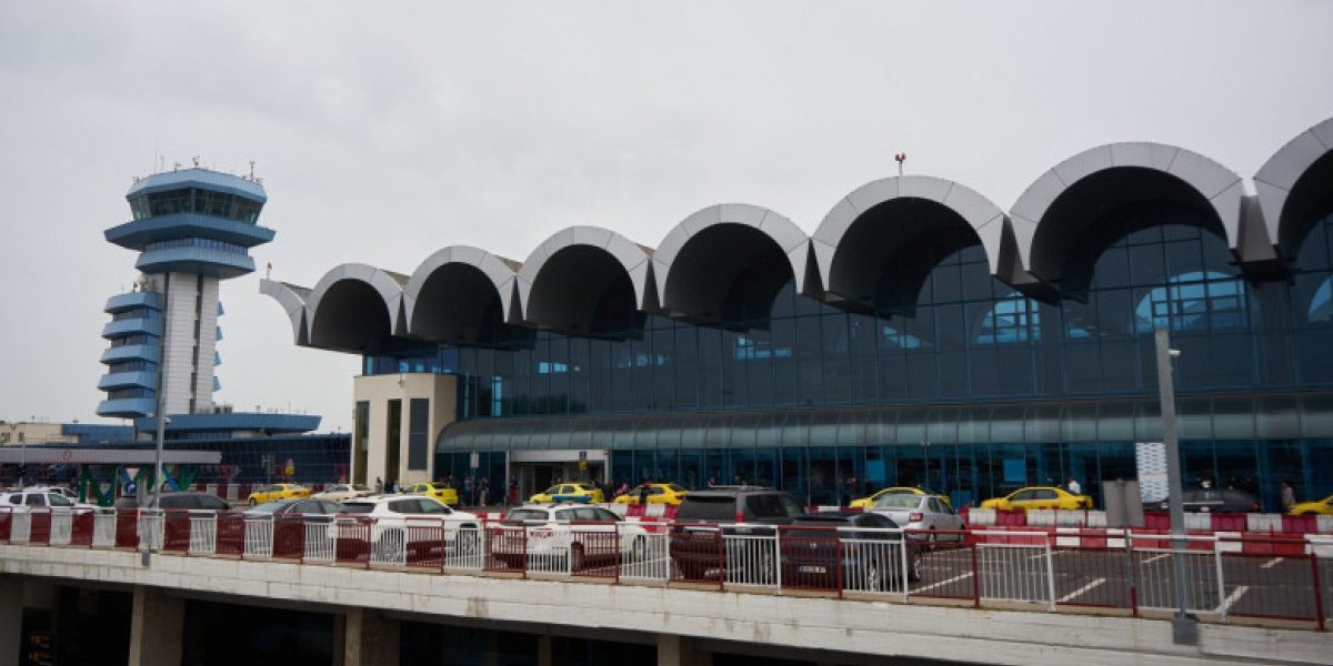 Parc fotovoltaic la Otopeni: Energie verde, pas important pentru România