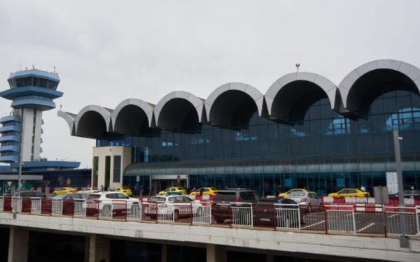 Parc fotovoltaic la Otopeni: Energie verde, pas important pentru România
