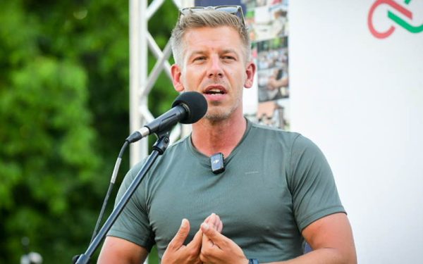 Ungaria, singură-n NATO: A redus cheltuielile militare. Ce poate face Magyar?