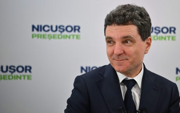 Nicușor Dan trage semnalul de alarmă: Război informațional. Ce face pe TikTok