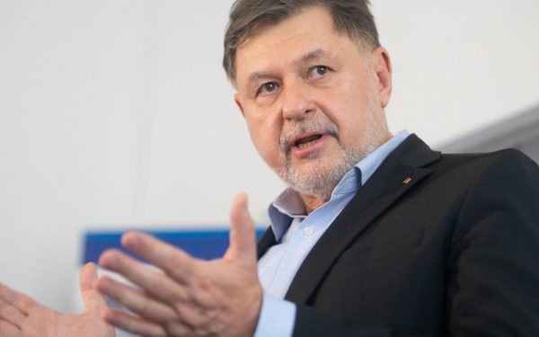 Rafila, blocat de 3 motive: De ce NU a putut decide pe vaccinurile Pfizer