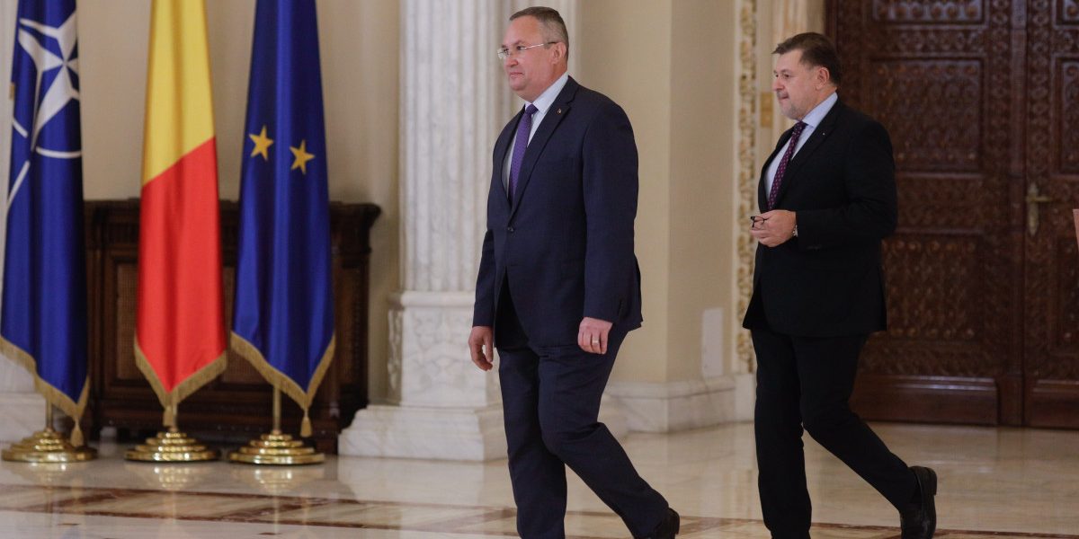 Rafila, atac direct la Ciucă: Ce reproșează fostul ministru despre vaccinuri Pfizer