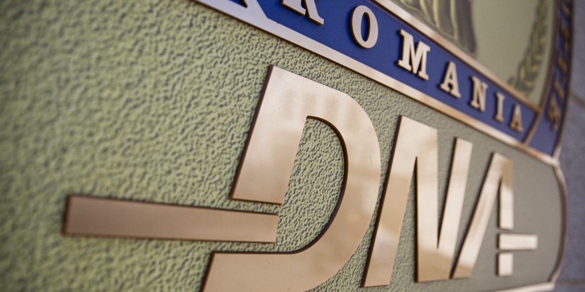 Vicepreședintele CJ Argeș, trimis în judecată de DNA pentru locuințe sociale