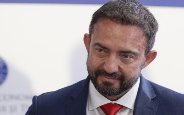 Șeful TAROM, despre scumpirea biletelor: „Kerosenul, problema!” Cât plătim în vară