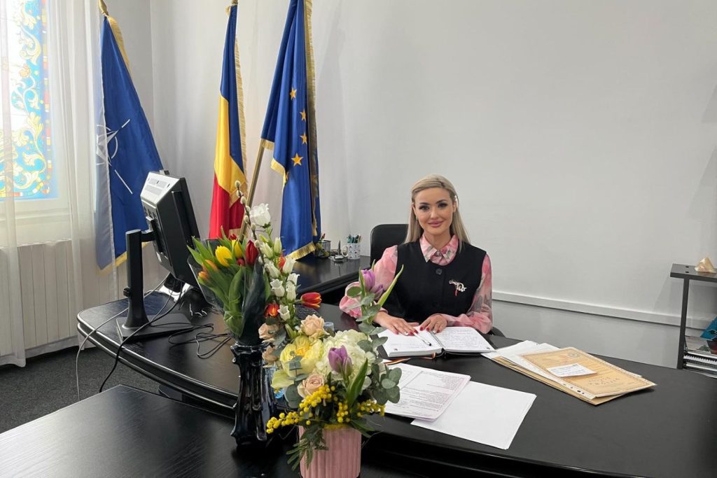Oana Gheorghiu devine primul viceprimar al Buzăului cu o perspective populată de experiență medicală și implicare politică Oana Gheorghiu a fost numită oficial viceprimar al municipiului Buzău, fiind prima femeie care ocupă o funcție administrativă de acest nivel în cadrul primăriei