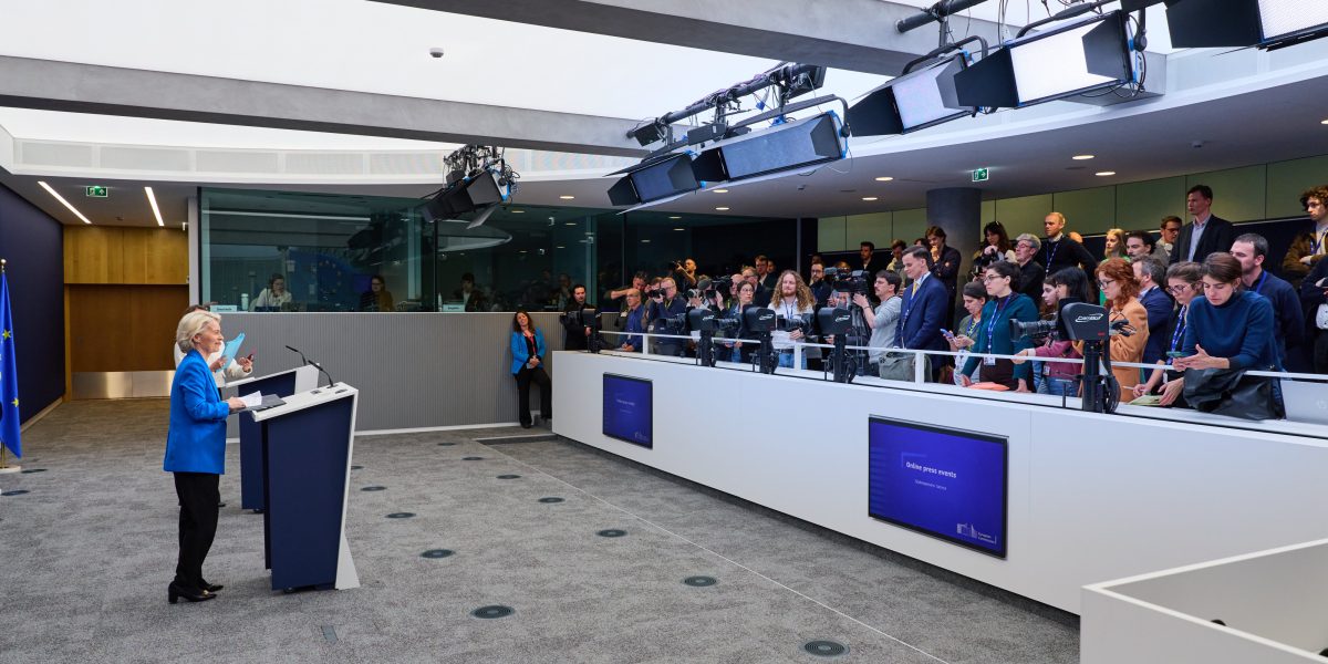 Comisia Europeană, lovită de scumpiri: Factura importurilor cu 22 mld € mai mare