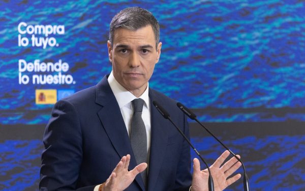 Pedro Sanchez, promisiune istorică: Statut legal pentru migranți. Cine și când pot aplica