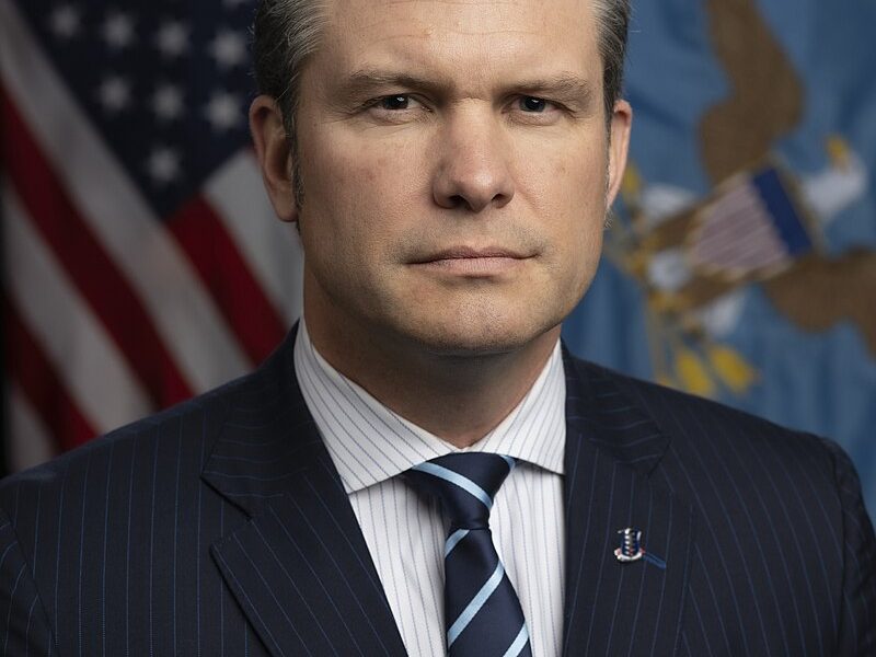 Americanii, pregătiți de luptă: Iranul, în fața negocierilor sau a războiului