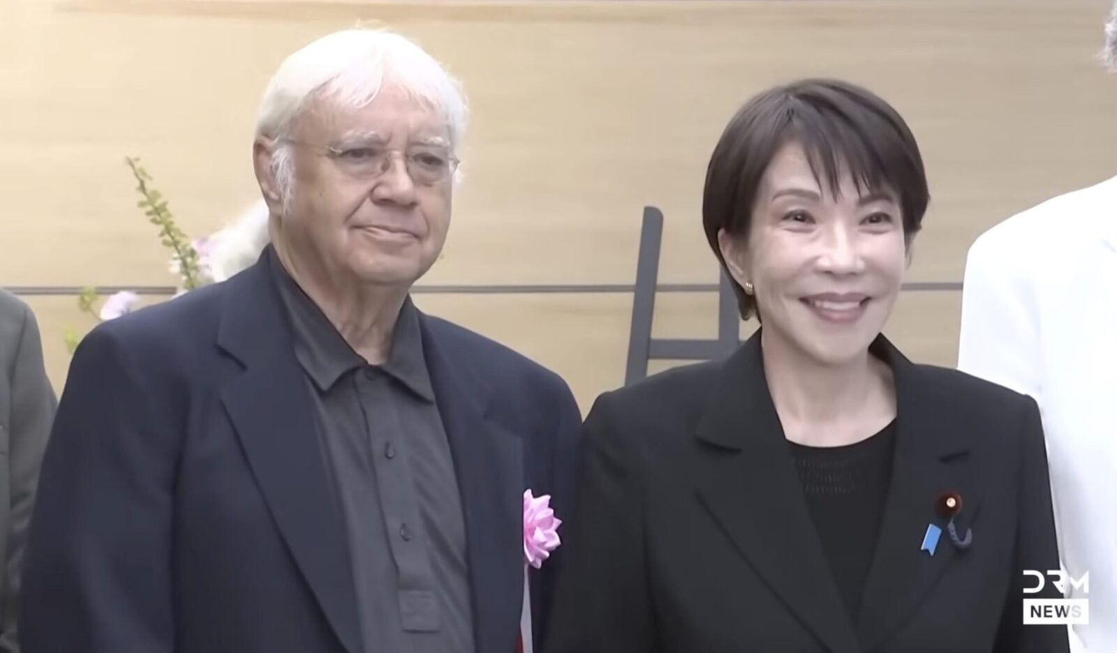 Premierul Japoniei, fan Deep Purple: „Burn” salvează căsniciile, zice!