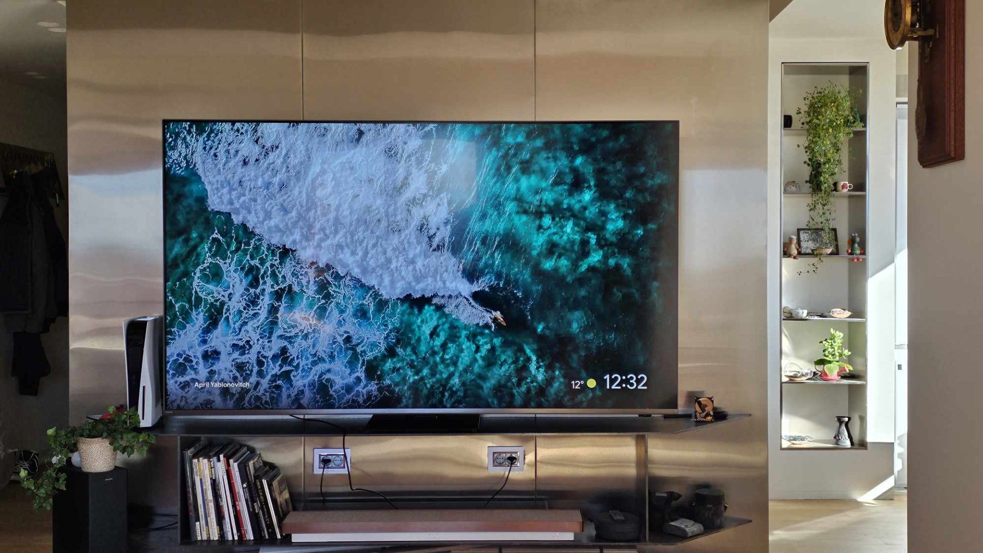 Dezinstalarea aplicațiilor de pe Smart TV devine o necesitate pentru a menține performanța optimă a dispozitivului și pentru a evita încetiniri sau blocaje