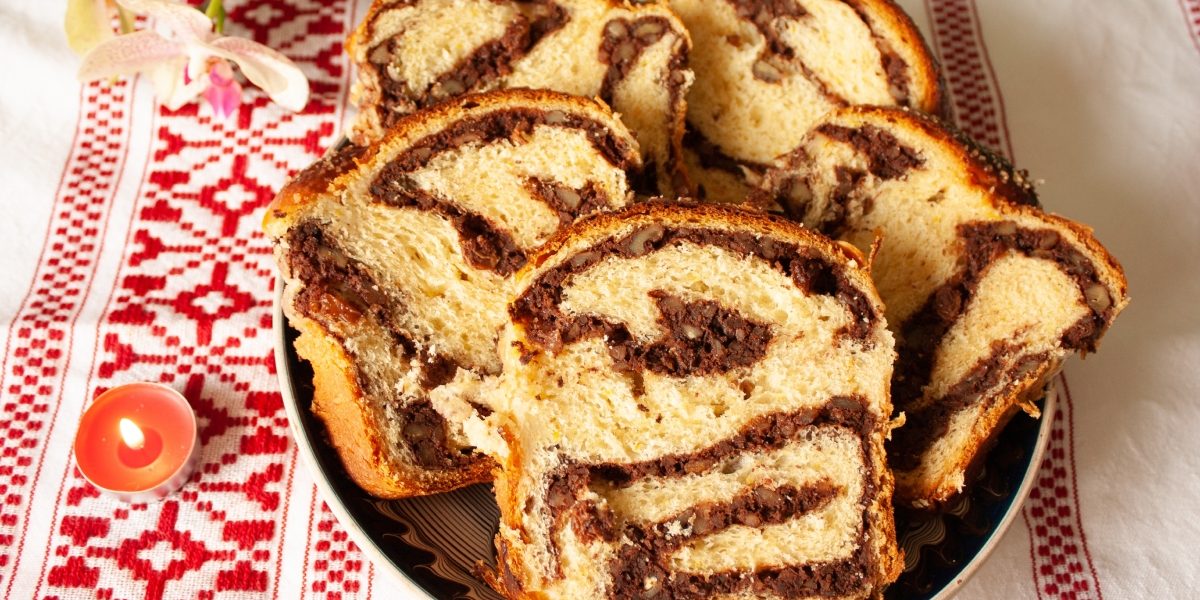 Budincă de cozonac: Rețeta bunicii, desertul salvator de Paște!