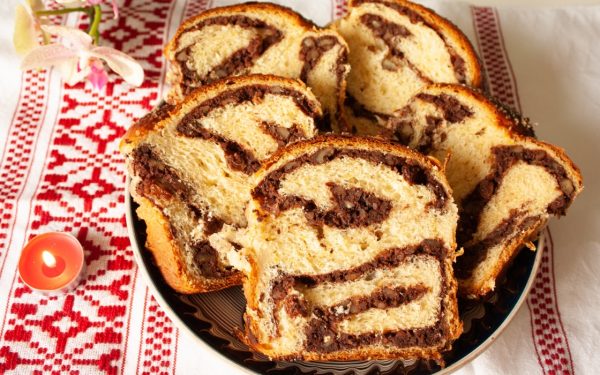 Budincă de cozonac: Rețeta bunicii, desertul salvator de Paște!