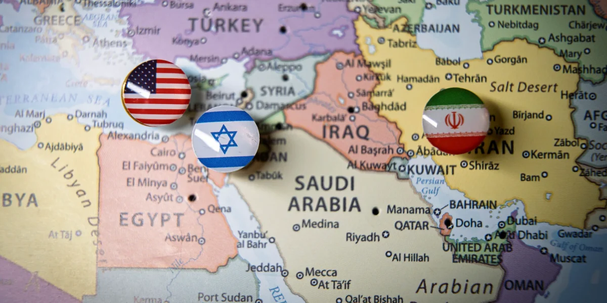 Nave americane, misiune în Ormuz: Libertate de navigare sfidând tensiunile