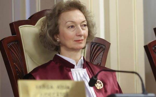 Șefa CCR, Simina Tănăsescu, dezvăluie motivele anulării alegerilor: „Constituția stă la bază”