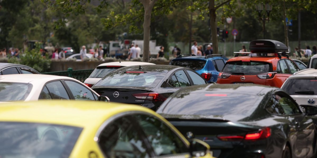 Mașini asigurate CASCO, deși prețurile au explodat: Top 5 firme și despăgubiri
