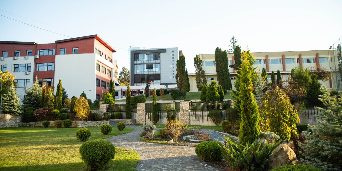 UMF Cluj depășește UBB în SCImago 2026: Locul 2 pentru România!