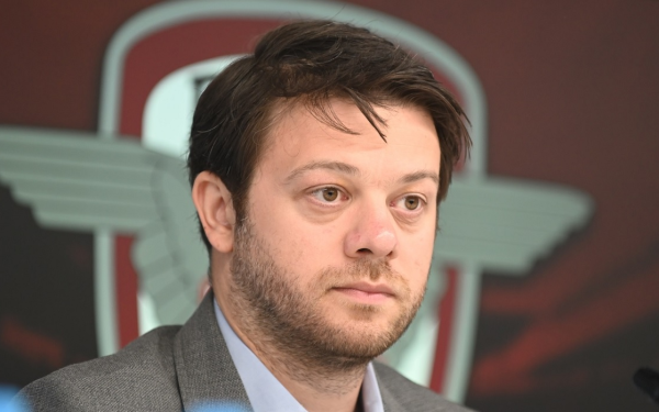 Angelescu, despre Dobre și Gâlcă: „S-a umflat balonul cu tensiuni”