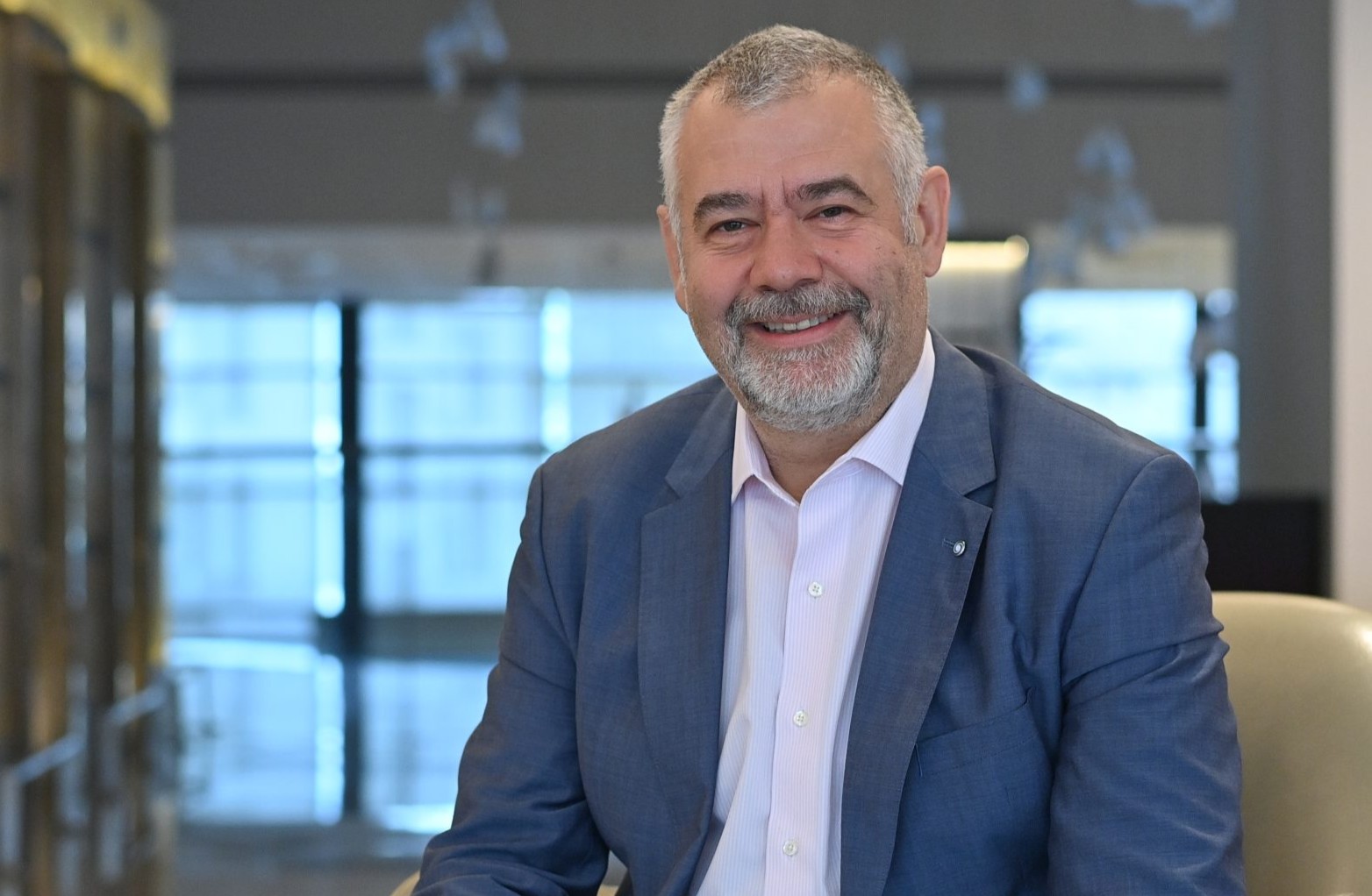 AROBS finalizează fuziunea prin absorbție. Restructurare majoră.