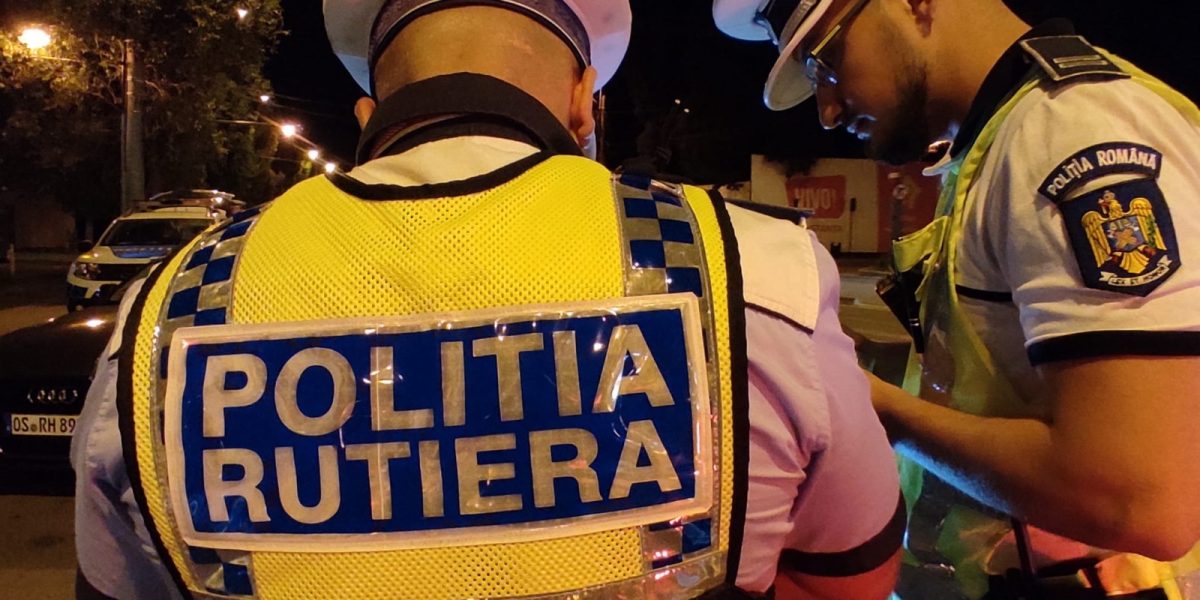 Corupție la Mehedinți: Șase polițiști și un patron, trimiși în judecată