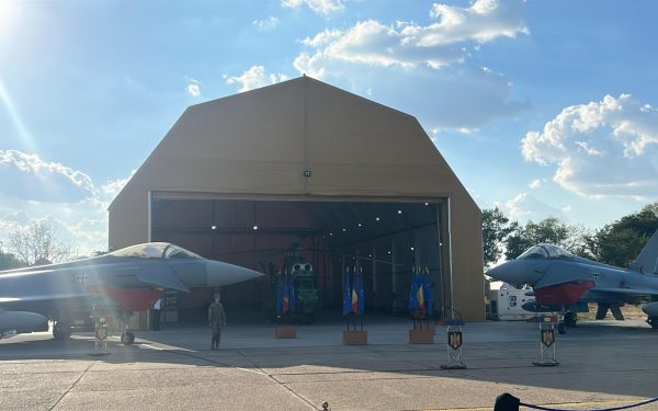 România, punct strategic: Majoritatea românilor susțin bazele SUA pentru realimentare
