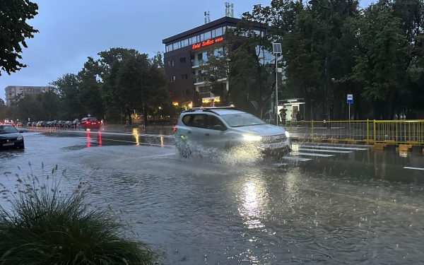 METEO: Vine vremea bună la mijlocul lui Aprilie, dar plouă spre final