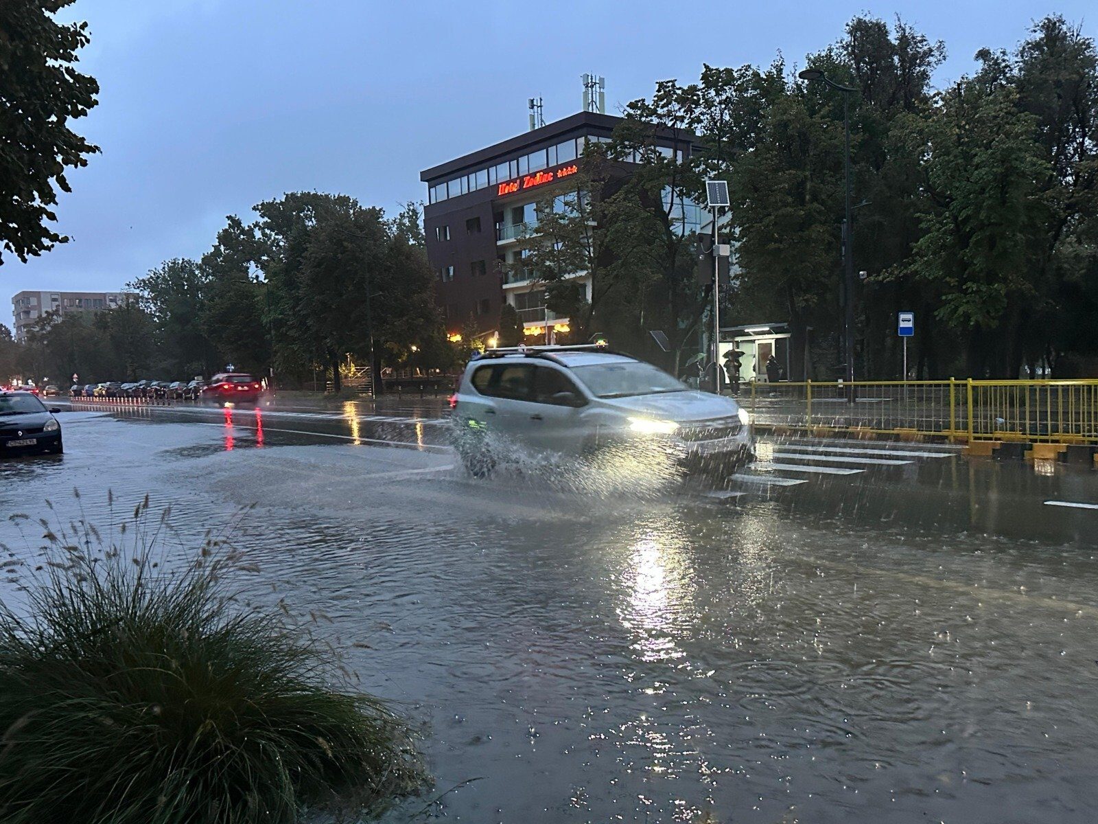 METEO: Vine vremea bună la mijlocul lui Aprilie, dar plouă spre final