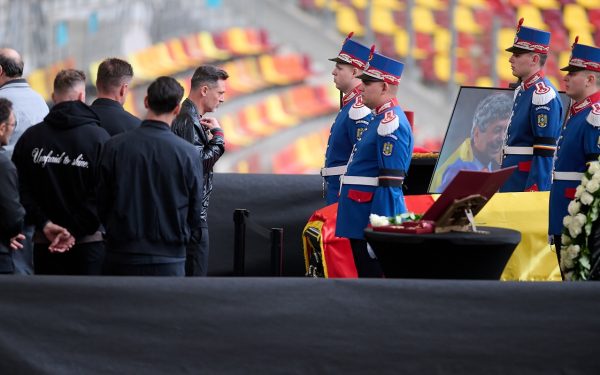 Rădoi, discurs DEVASTATOR despre Lucescu: „Ori mori, ori te întorci!”