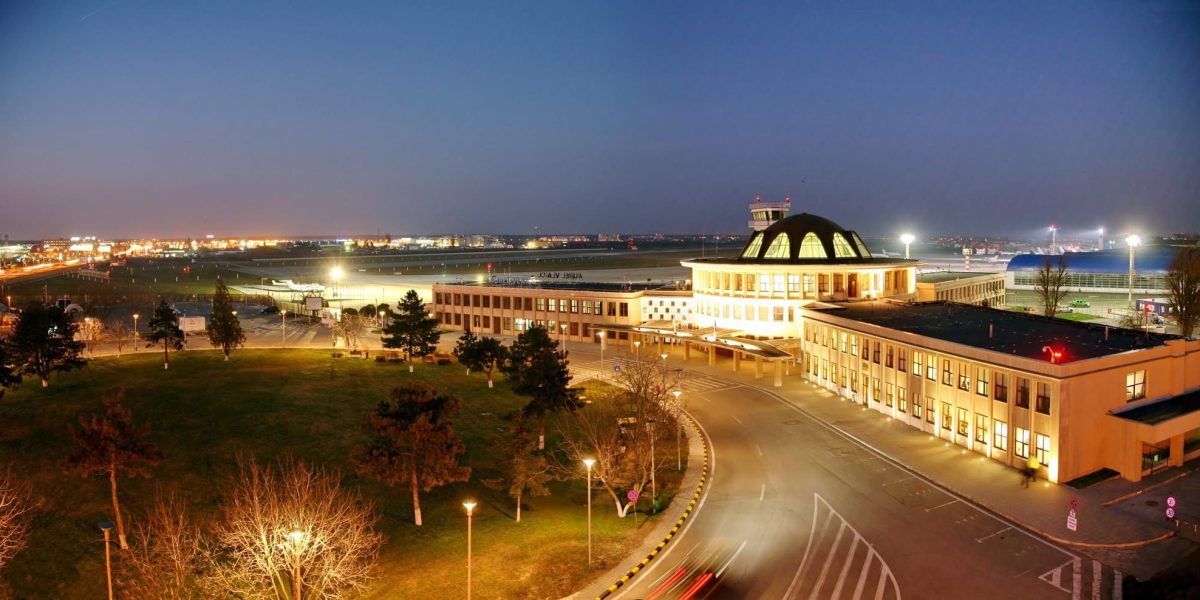 AEROportul Băneasa, modernizare de 7,43 milioane lei: 3 oferte pe masă