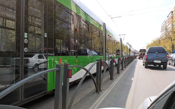Linii STB blocate pe Colentina: Călător, cu nevoie de ajutor medical