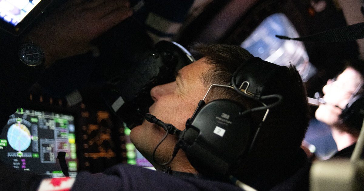 Orion se-ntoarce acasă: NASA transmite live aterizarea în direct, la ora 3:07