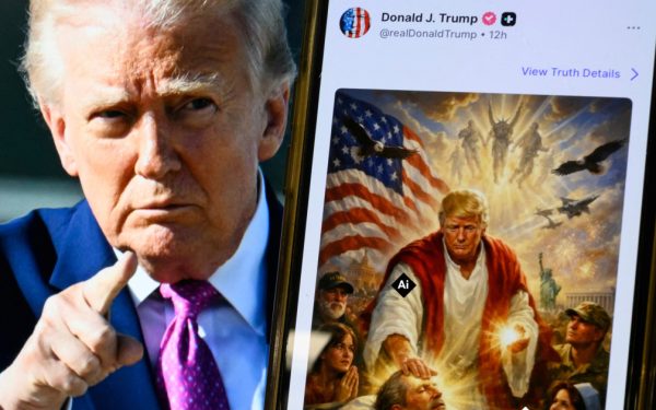 Figura lui Trump în „Iisus”, cu o bestie satanică: Ce e creatura din mijloc