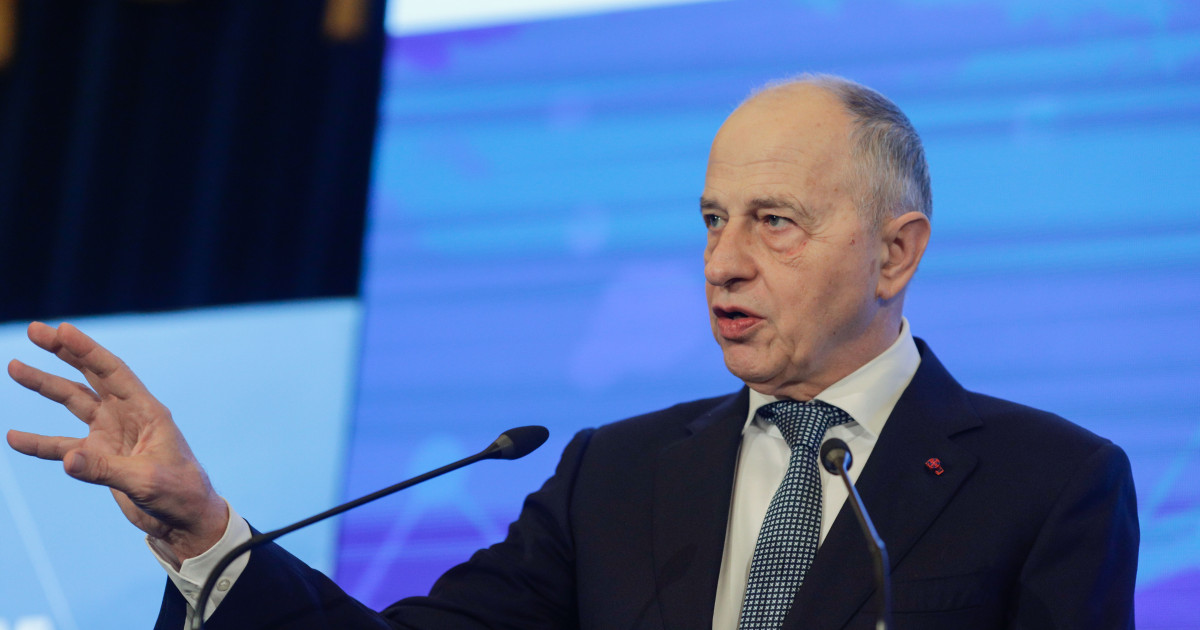 SUA, la un pas de ieșirea din NATO? Tensiunile ating cote alarmante Președintele SUA, Donald Trump, a declanșat un nou val de îngrijorare în cadrul NATO, după ce a lansat atacuri dure la adresa partenerilor