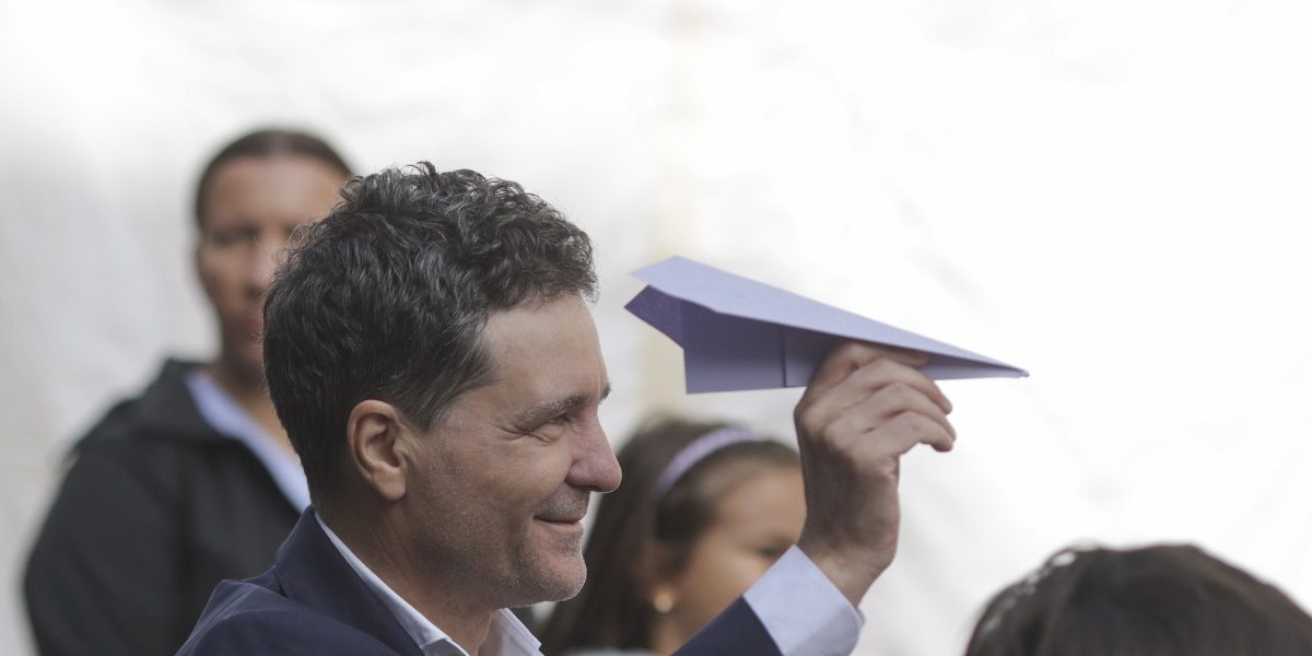 Copiii lui Nicușor Dan, dependenți de ecrane? Ce dezvăluie primarul despre TV și mutare