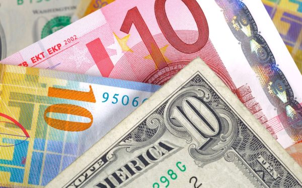 BNR dă tonul: Euro și francul, la MINIM! Aurul se ieftinește