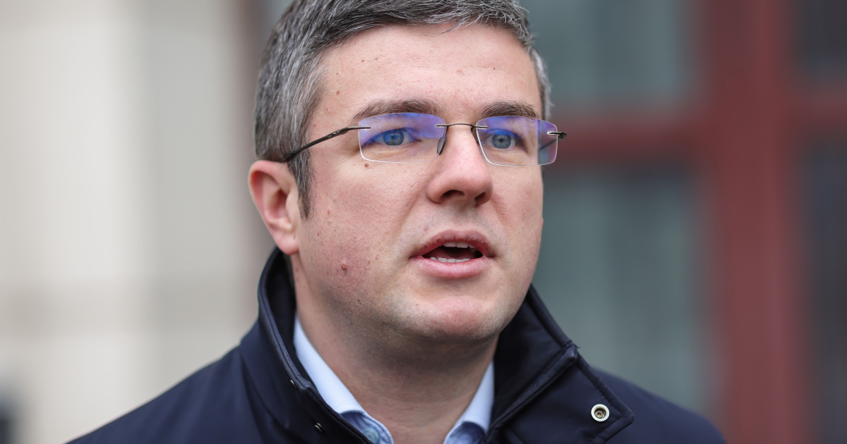 Situatia critica a șantierului naval din Mangalia după ani de degradare financiară Ministrul Economiei, Irinel Dărău, a confirmat marți, într-o intervenție la Digi24, că șantierul naval din Mangalia se află într-un punct semnificativ de dificultate