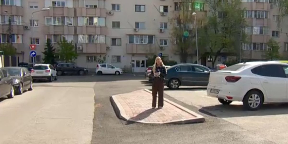 Insulă de pavele, mister în București: Primăria Sectorului 3, explicații