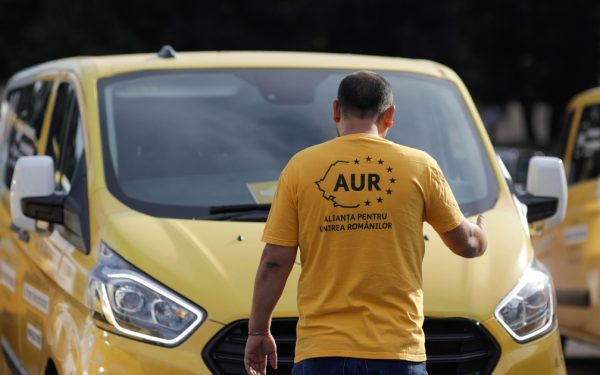 Dosar Școala de Vară AUR: Bărbații acuzați de viol, trimiși în judecată după trei ani