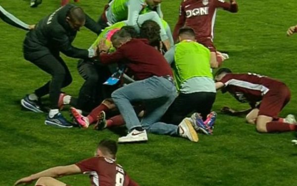 Pancu, furios pe finalul meciului FC Argeș – CFR Cluj: Ce a făcut antrenorul