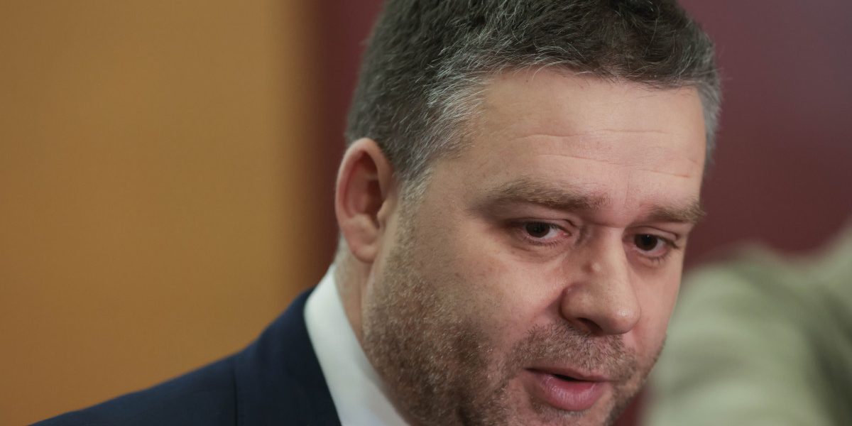 Ciucu: Demolarea, doar cu plan! „Dacă nu ești nebun…”